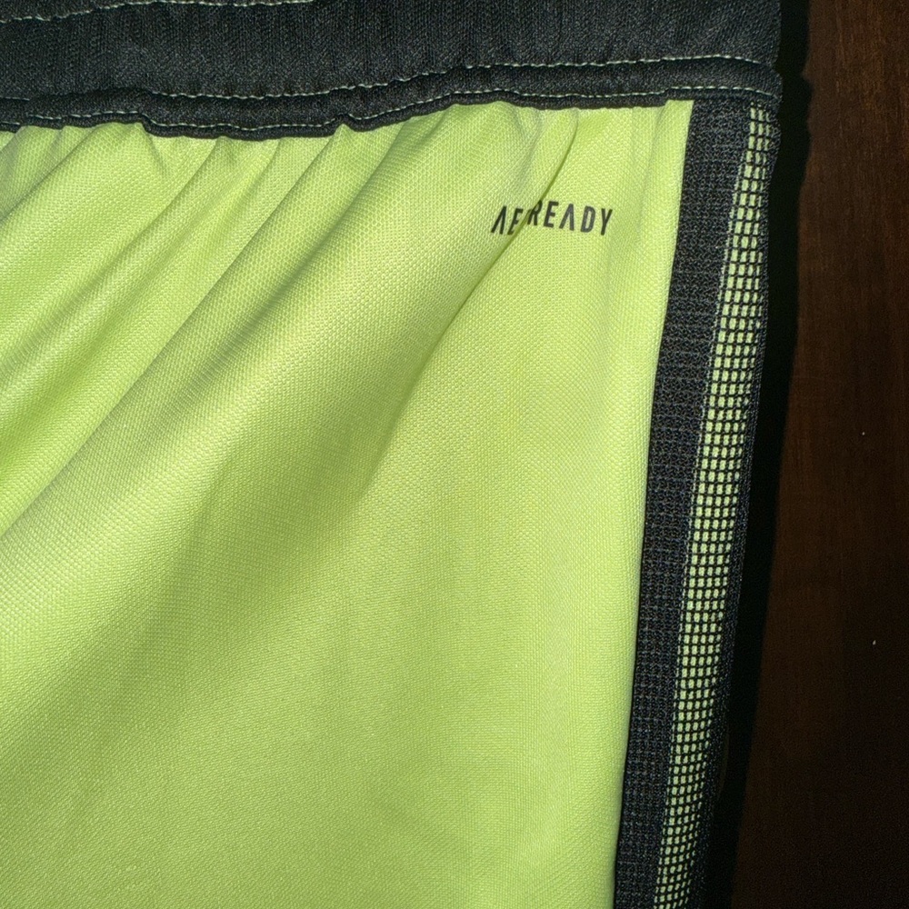 Adidas Men’s Tiro 23 pants in neon yellow (soccer style leg & zipper - NWOT) - Picture 6 of 8